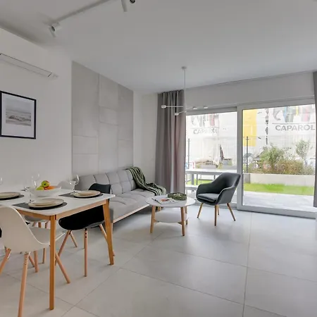 - Na Kuracyjnej By Downtown Apartmán *