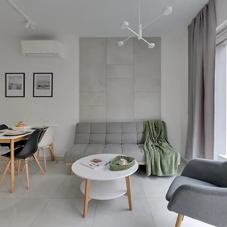 - Na Kuracyjnej By Downtown