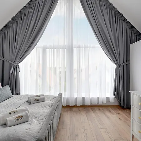 Lägenhet - Na Kuracyjnej By Downtown Jastrzębia Góra