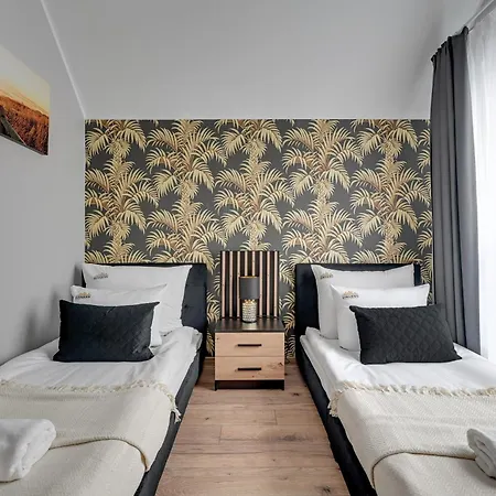 - Na Kuracyjnej By Downtown Apartmán