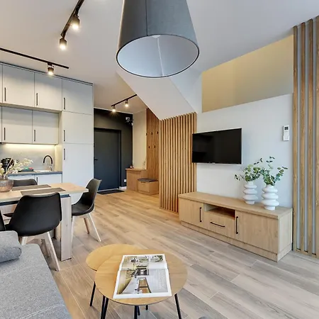 - Na Kuracyjnej By Downtown Jastrzębia Góra