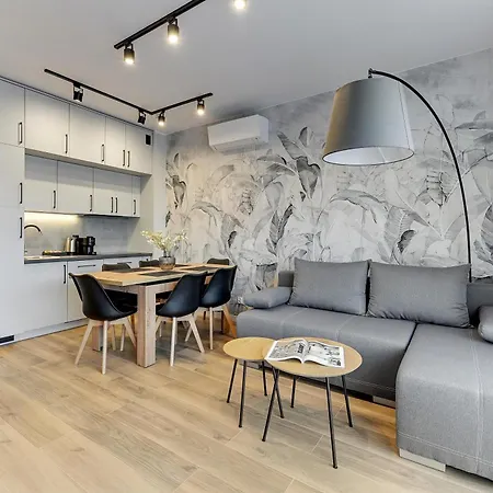 アパート - Na Kuracyjnej By Downtown