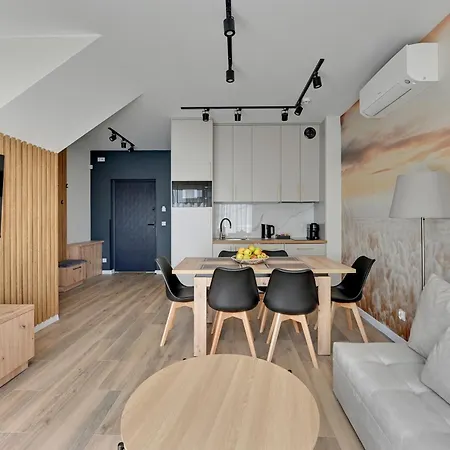 - Na Kuracyjnej By Downtown Apartmán Jastrzębia Góra