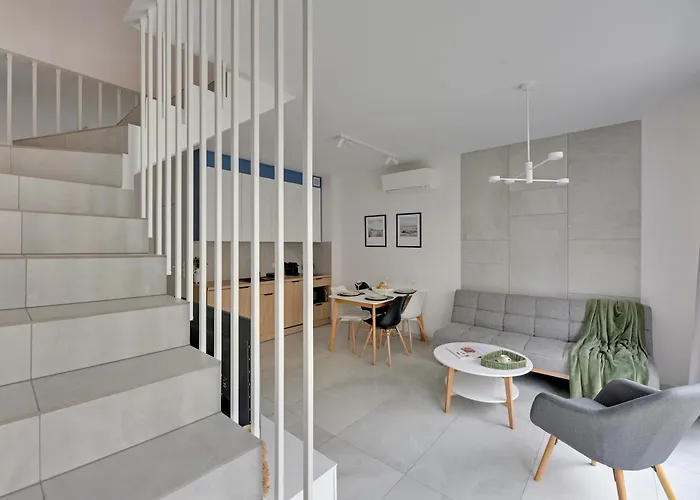 - Na Kuracyjnej By Downtown