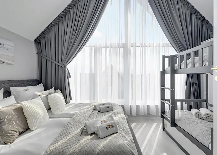 - Na Kuracyjnej By Downtown Jastrzębia Góra