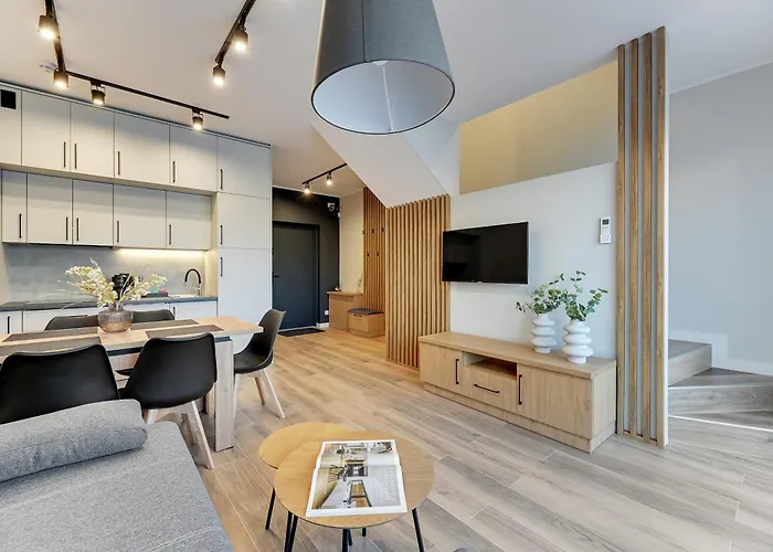 - Na Kuracyjnej By Downtown Jastrzębia Góra